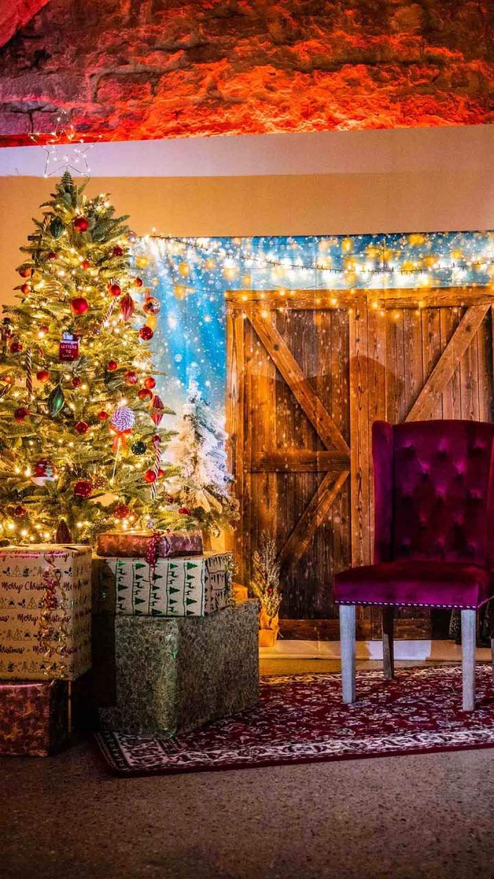 Décor festif et chaleureux pour des photographies de Noël Grenoble