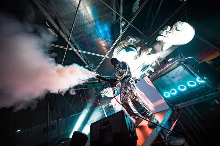 Make Media 11   Grande